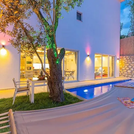 Islamlar With Private Pool 3248 Apartment Kalkan
