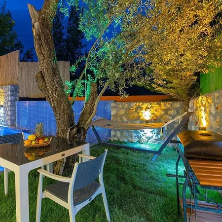 Apartment Islamlar With Private Pool 3248