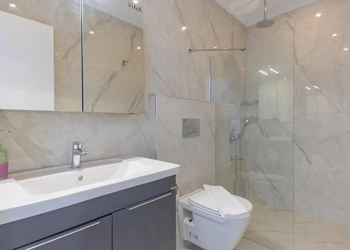 Appartement Islamlar With Private Pool *