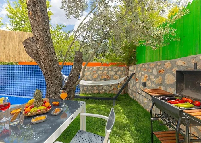 Islamlar With Private Pool